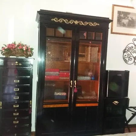 Casa Intignano - Con Bagno E Portico Vista