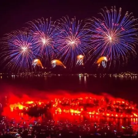 Casa Intignano - Con Bagno E Portico Vista *