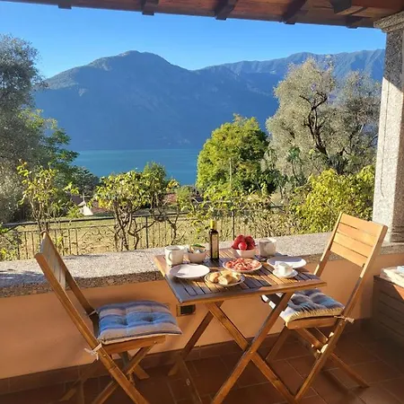 Lejlighed Casa Intignano - Con Bagno E Portico Vista *