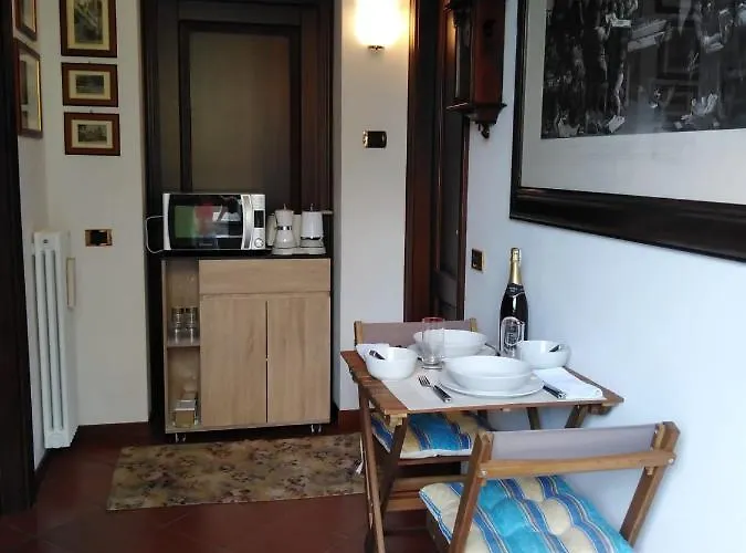 Casa Intignano - Con Bagno E Portico Vista *