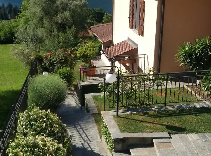 Apartamento Casa Intignano - Con Bagno E Portico Vista Tremezzo