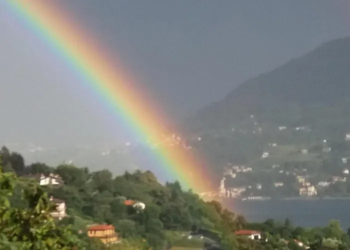 Casa Intignano - Con Bagno E Portico Vista Apartamento